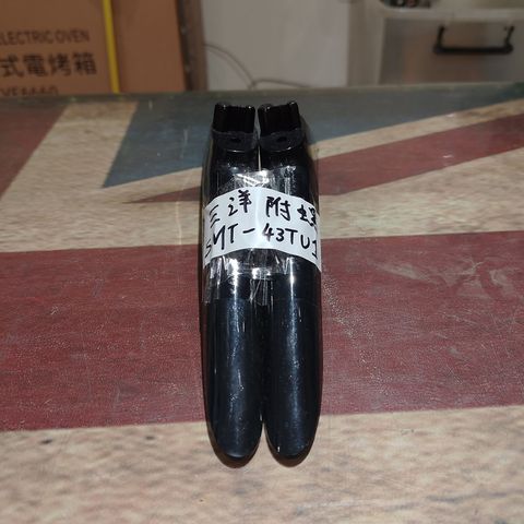 tw-11134207-820l4-mliy8zml96vj3f