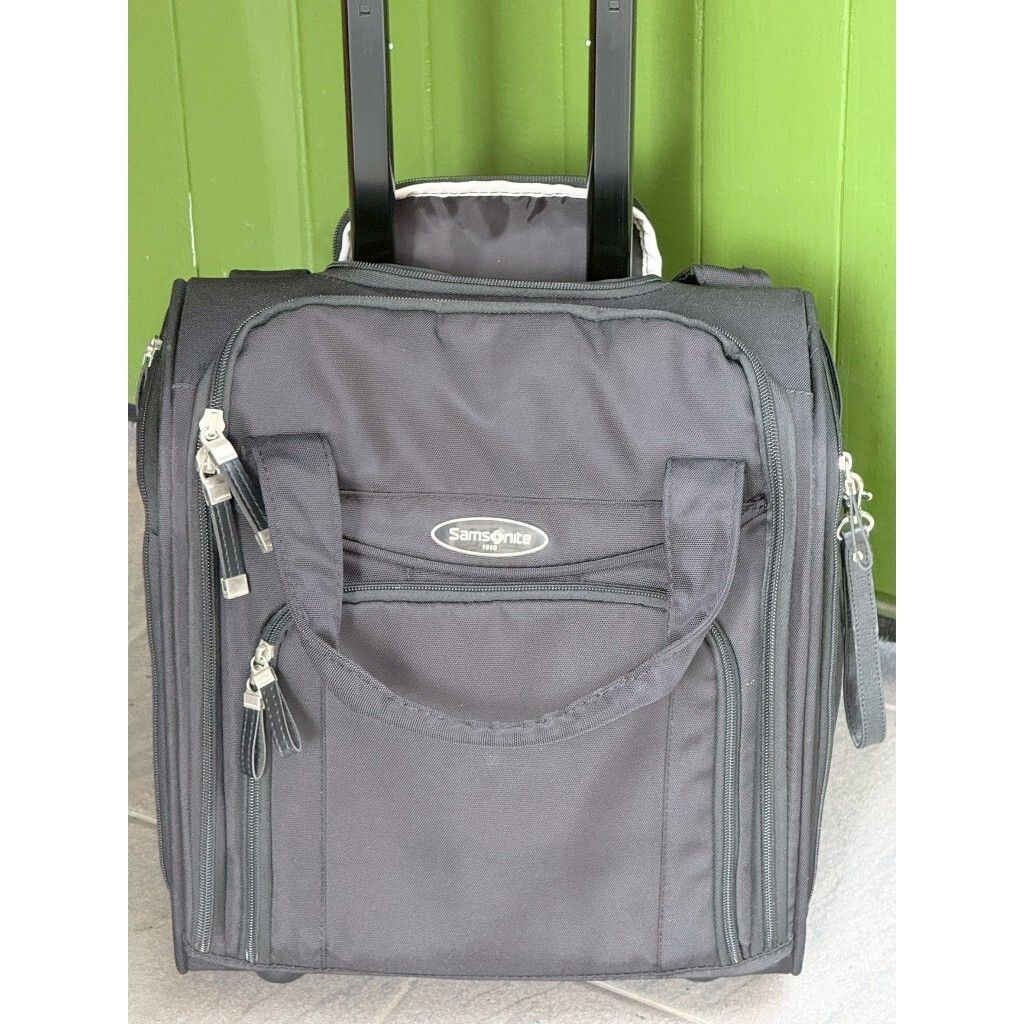 tw-11134207-820l7-mlori91lwfludd