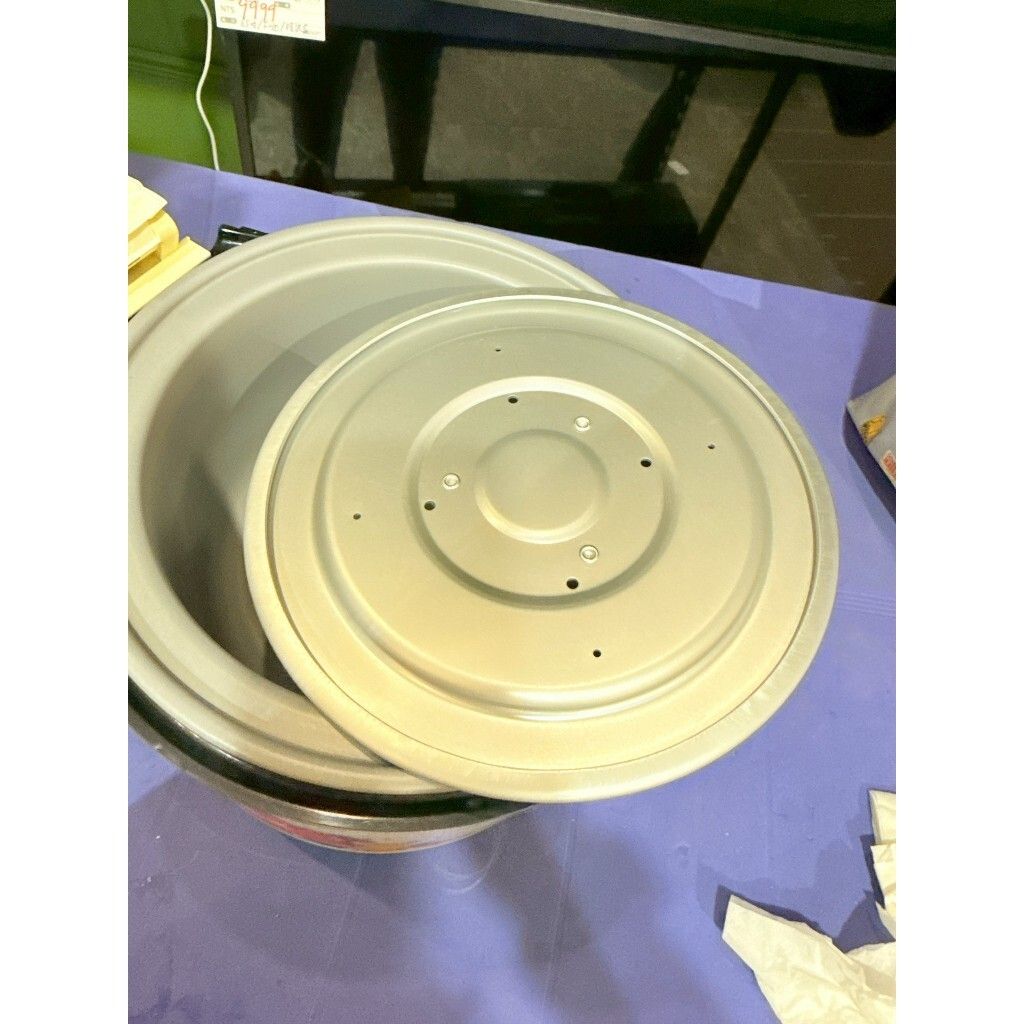 tw-11134207-820li-mm76fs7eilmr3e