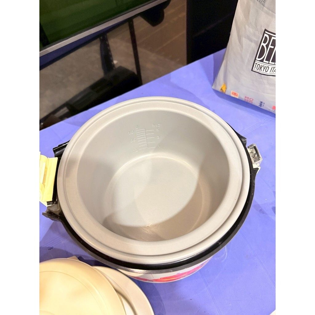 tw-11134207-820le-mm76fs7emtc898