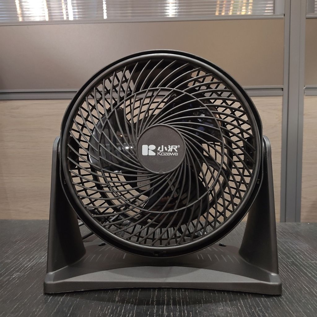 tw-11134207-820la-mnbf73fhxf6057