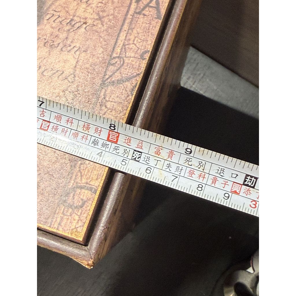 tw-11134207-820lg-mncr4c8cvrb652