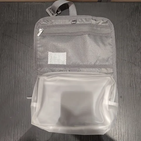 tw-11134207-820li-mq1r9v1g074d06