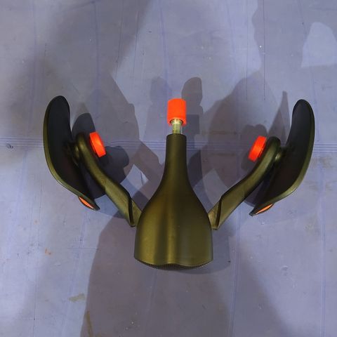 tw-11134207-820l6-mqzvh5qahlaab8