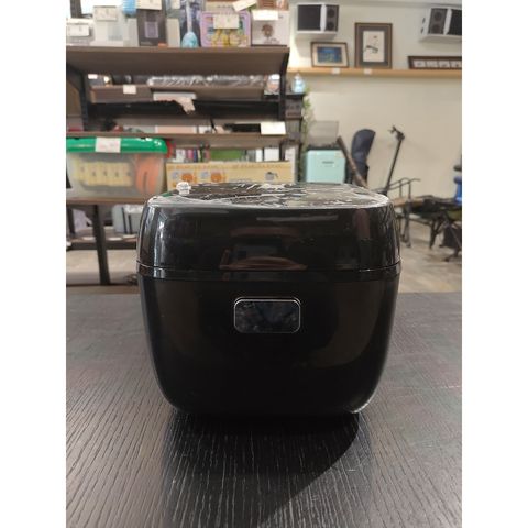tw-11134207-820lg-mtdgxu33fl6q1b