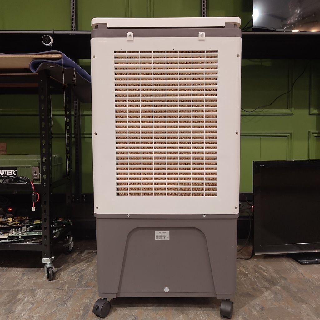 tw-11134207-820le-mthn8s73kxz822