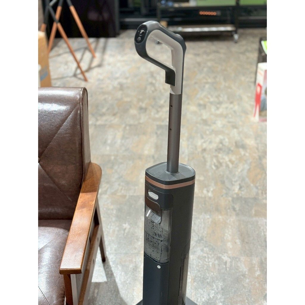 tw-11134207-81ztl-megw7but301ubc