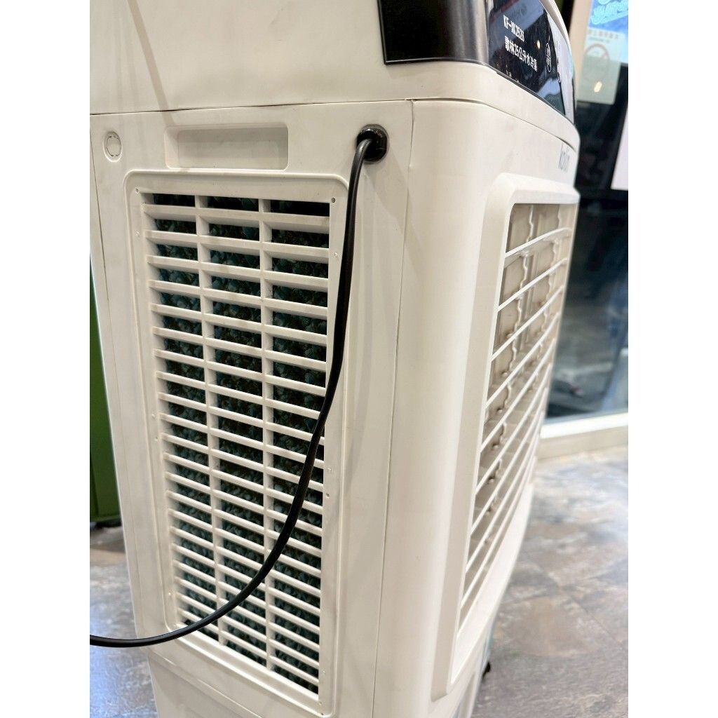 tw-11134207-81ztf-mh7it7nzgahaa2