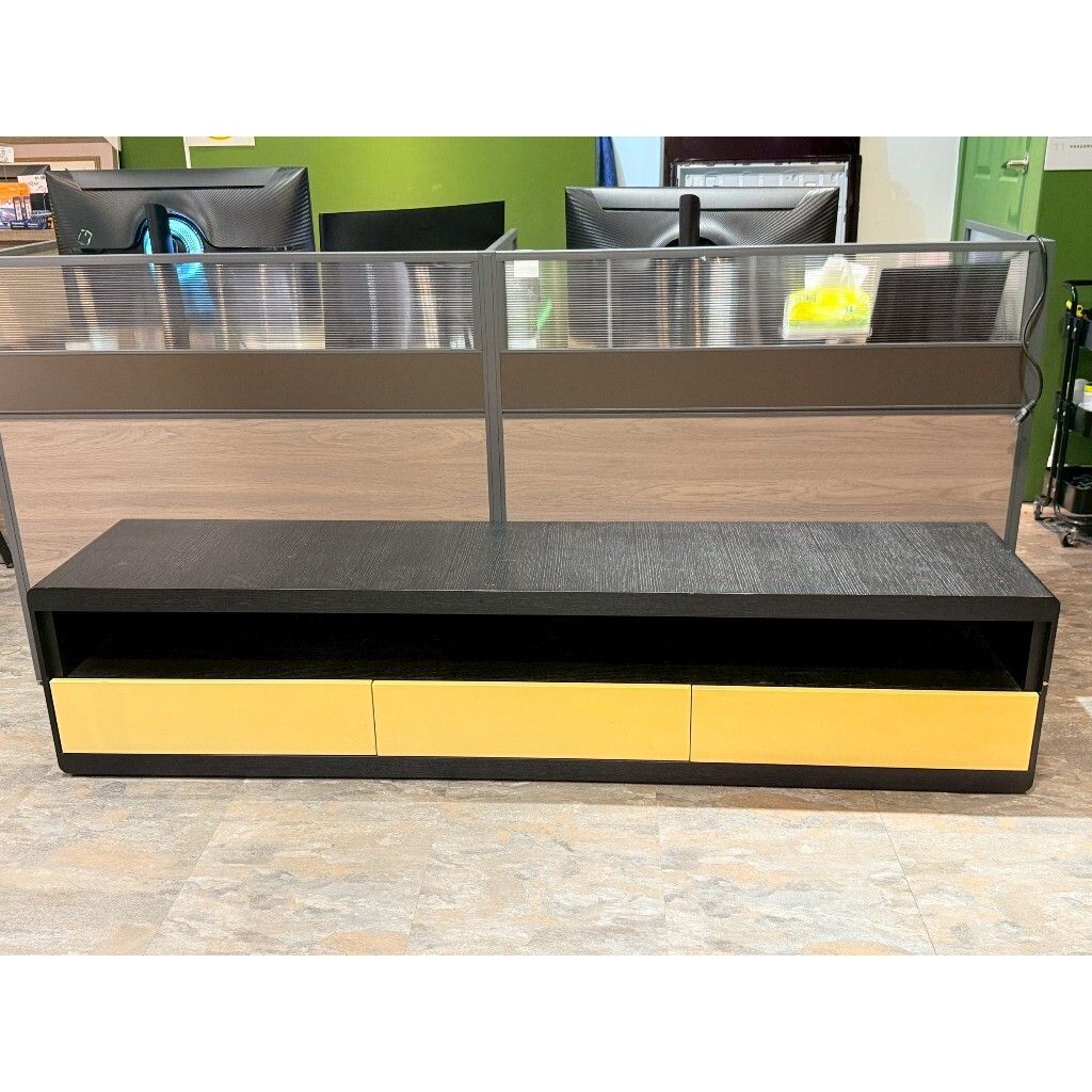 tw-11134207-81ztm-mi5ou5uwdvcz79