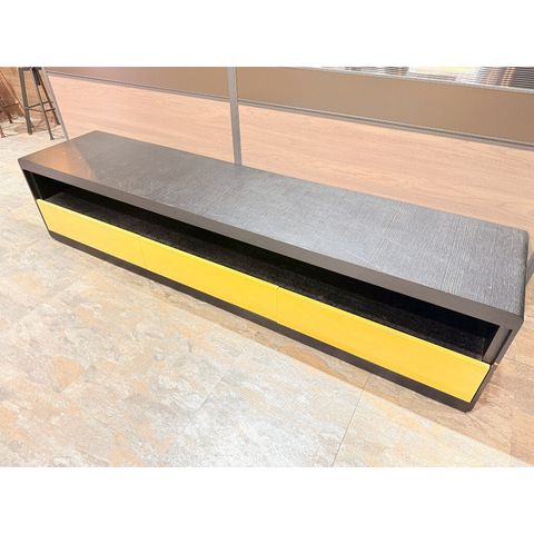 tw-11134207-81ztp-mi5ou5wthj4697