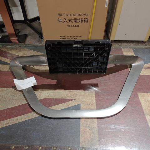 tw-11134207-81ztl-mj5cl1qzl3i968