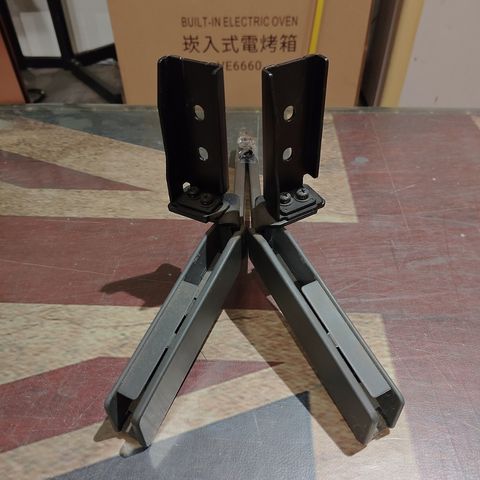 tw-11134207-81ztg-mj5co3u7sd1db2