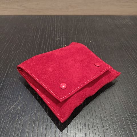 tw-11134207-81ztg-mj8cqjwnskxs5f