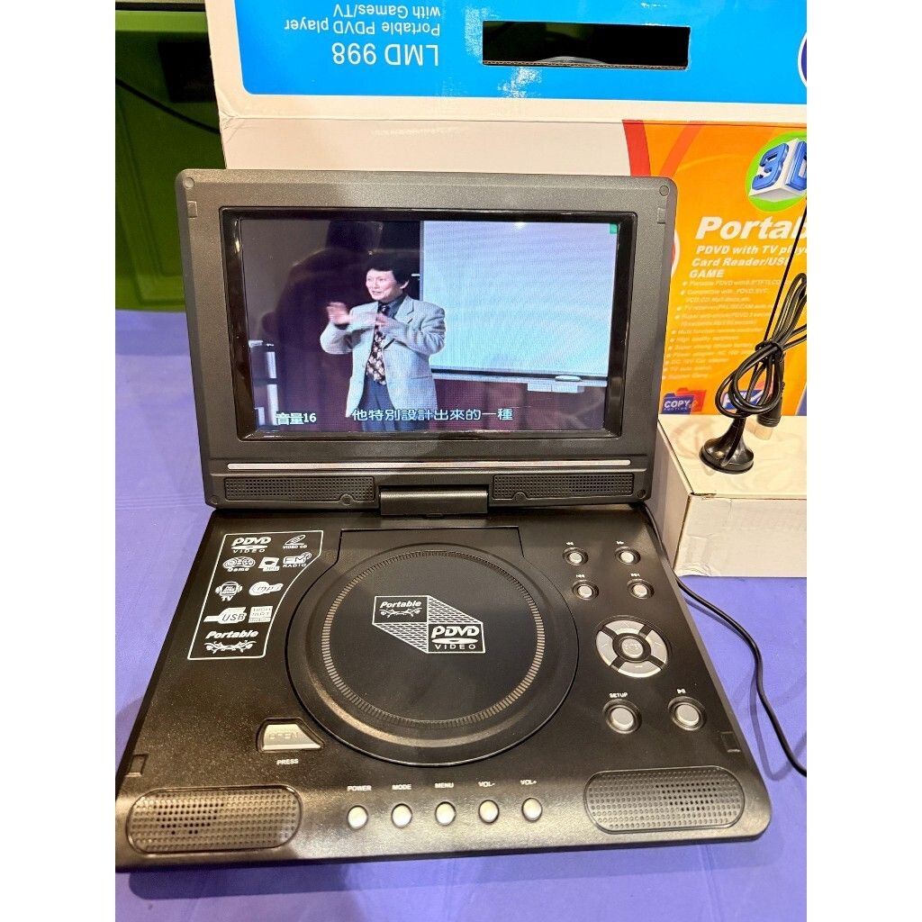 tw-11134207-81ztl-mjgqen8uwemdf1