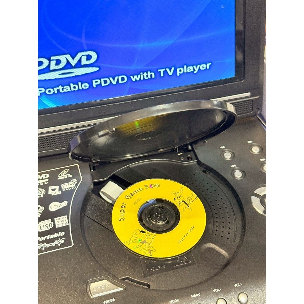 tw-11134207-81ztg-mjgqen8rz21390