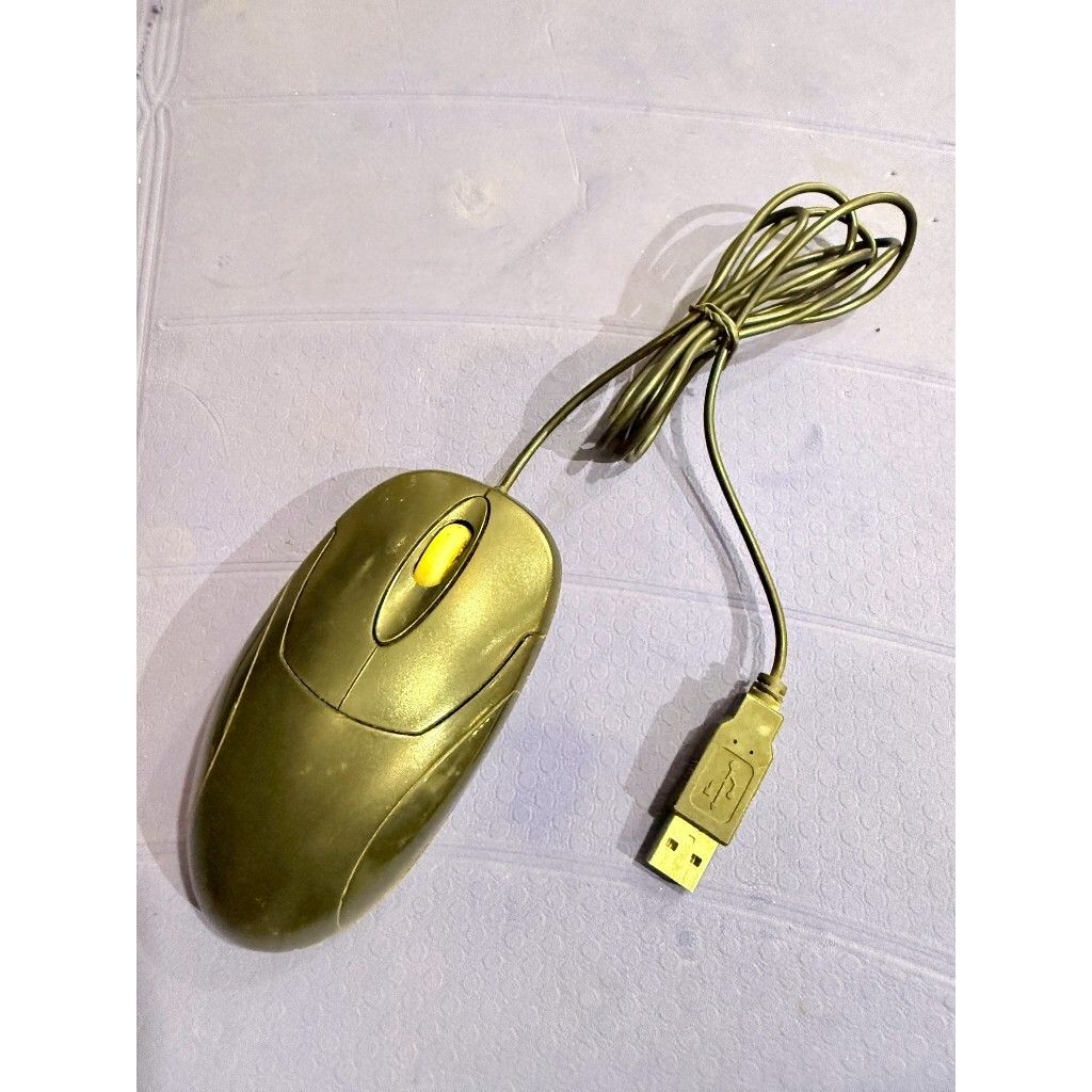 tw-11134207-820lg-mk92ugszq3nr0e