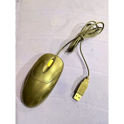 tw-11134207-820lg-mk92ugszq3nr0e