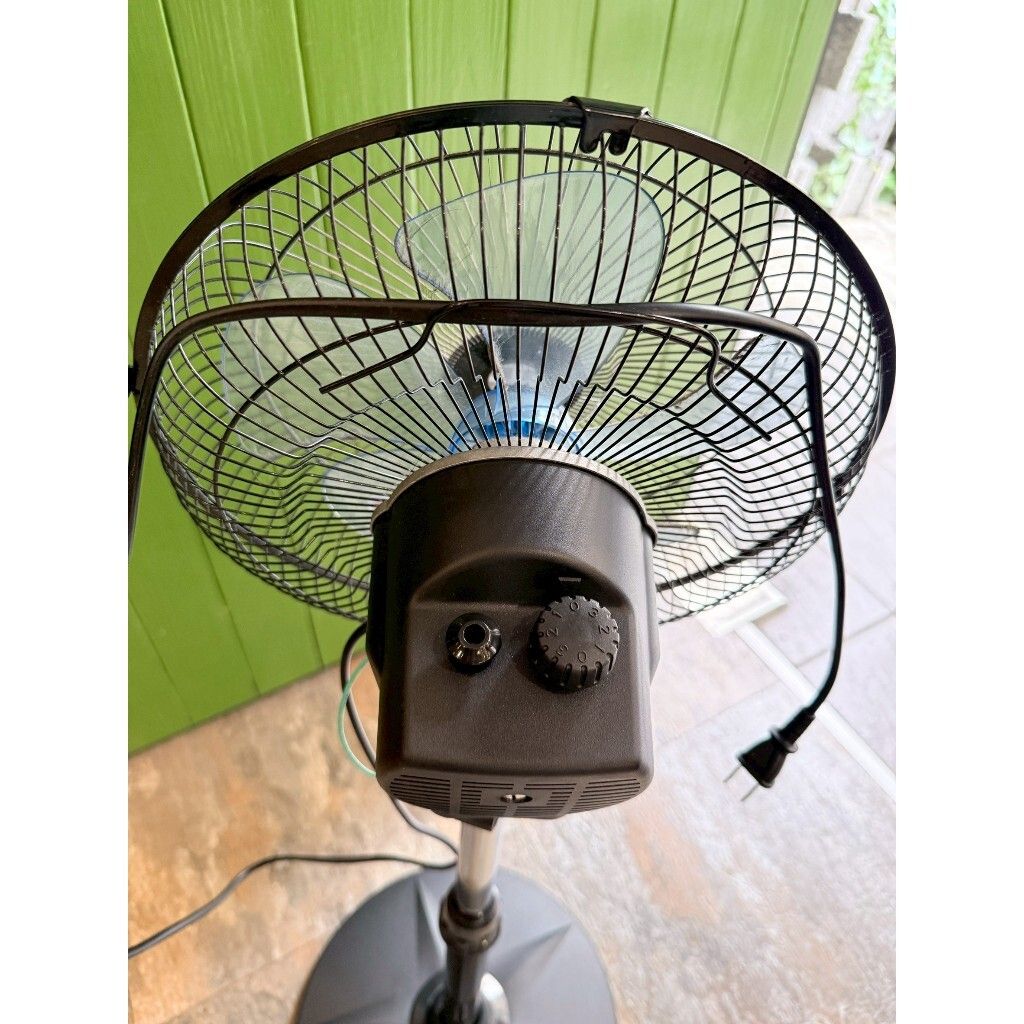 tw-11134207-820l4-mk99l9z8owsjba