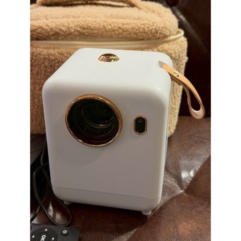 tw-11134207-820la-mk994kv0yyo3de