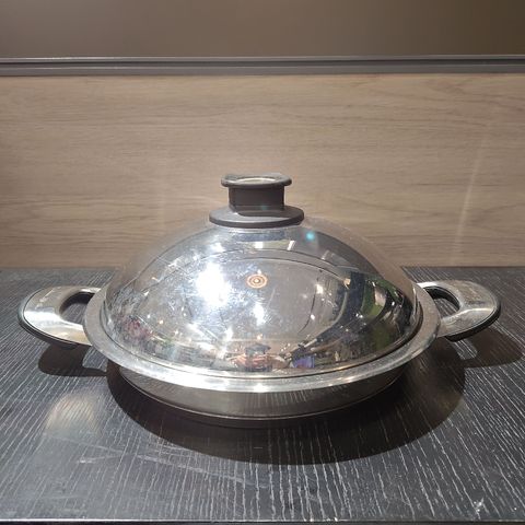 tw-11134207-820lb-mkevoq5p7nk5be