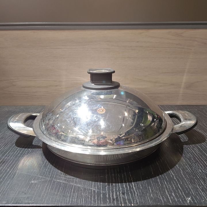 tw-11134207-820lb-mkevoq5p7nk5be