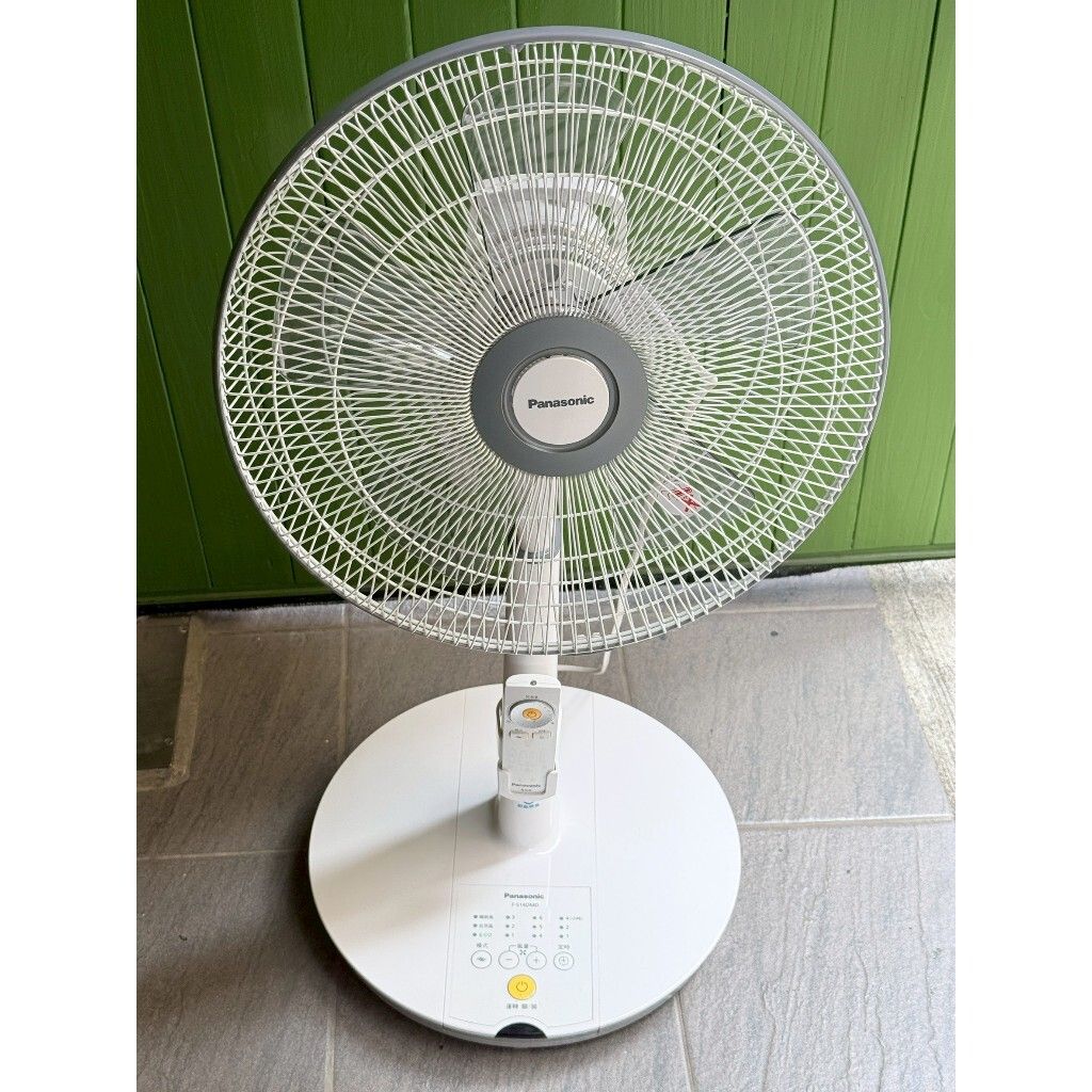 tw-11134207-820le-mketdgdq4b9k23