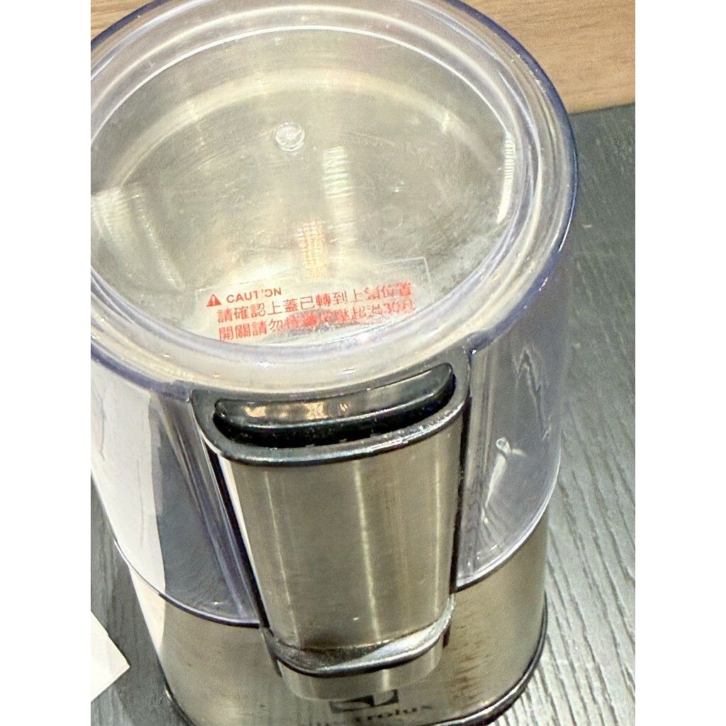 tw-11134207-820l8-mkaybilv79qf25