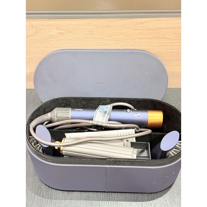 tw-11134207-820la-mkax5g1pbtoo21