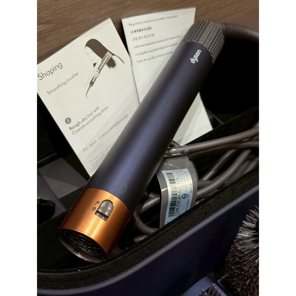 tw-11134207-820le-mkax5g1hn3t207