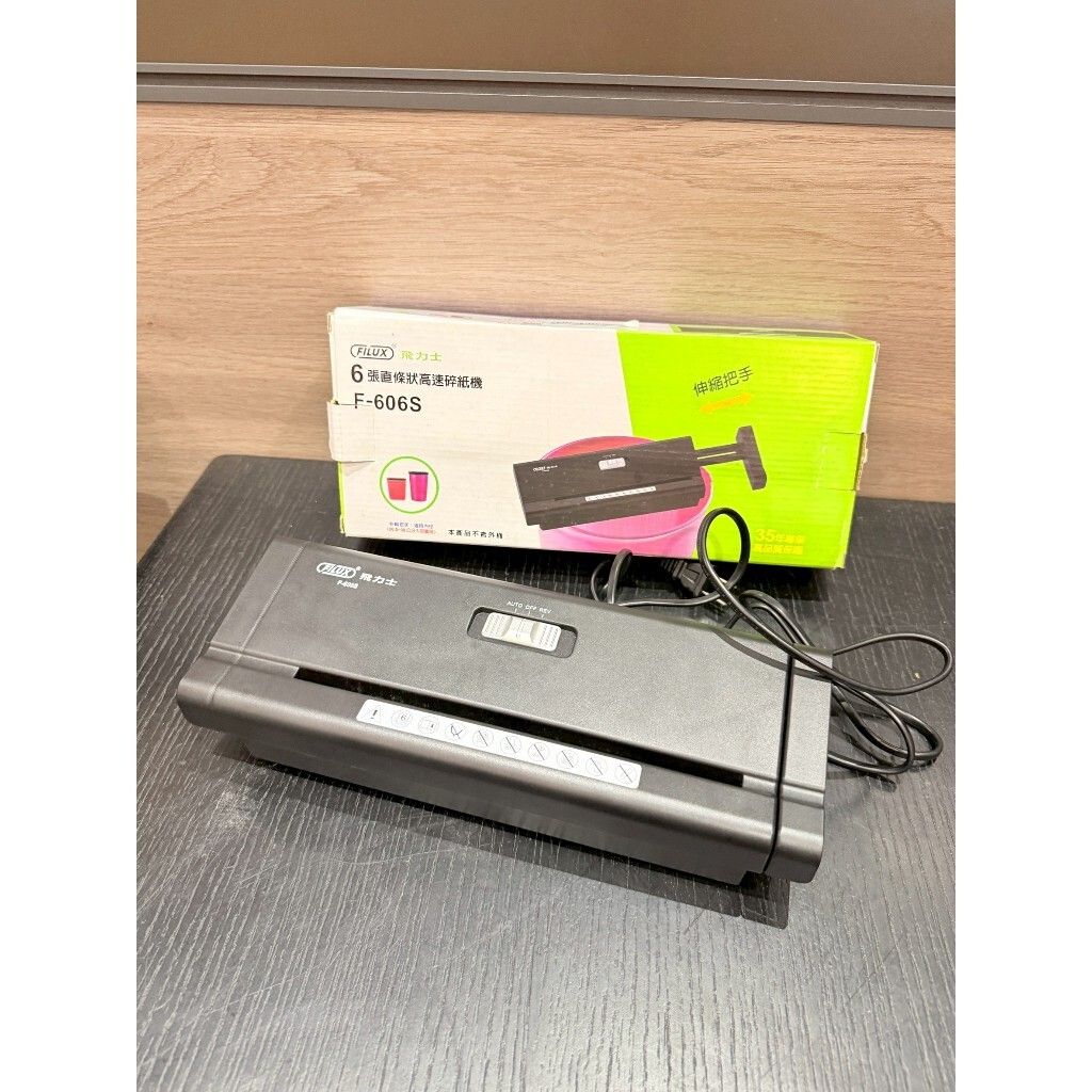 tw-11134207-820l9-mkc4i1c1v479fb