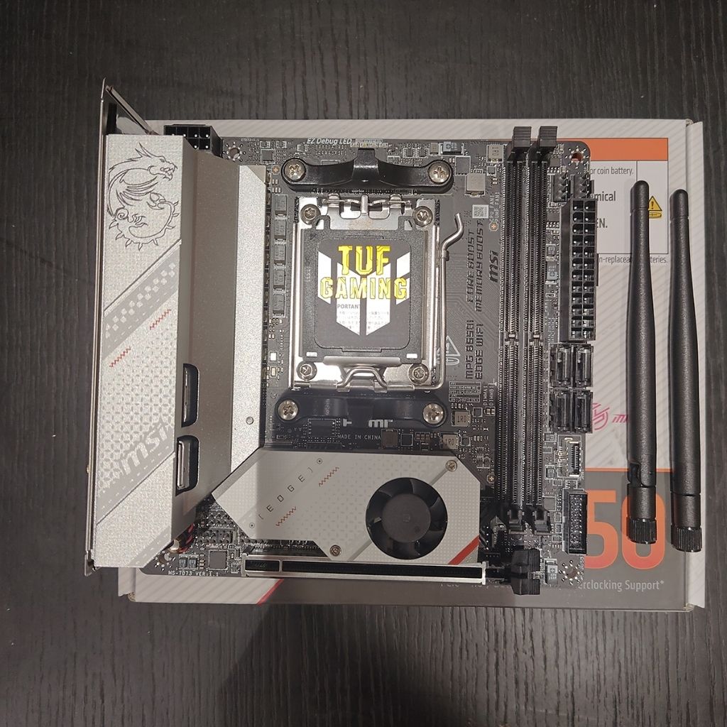 tw-11134207-820l8-mkhnrjh5pd6qd0