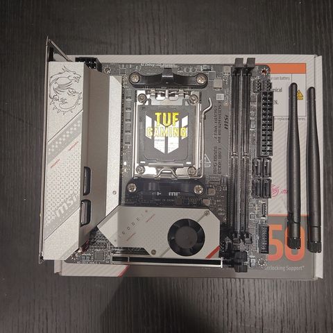 tw-11134207-820l8-mkhnrjh5pd6qd0