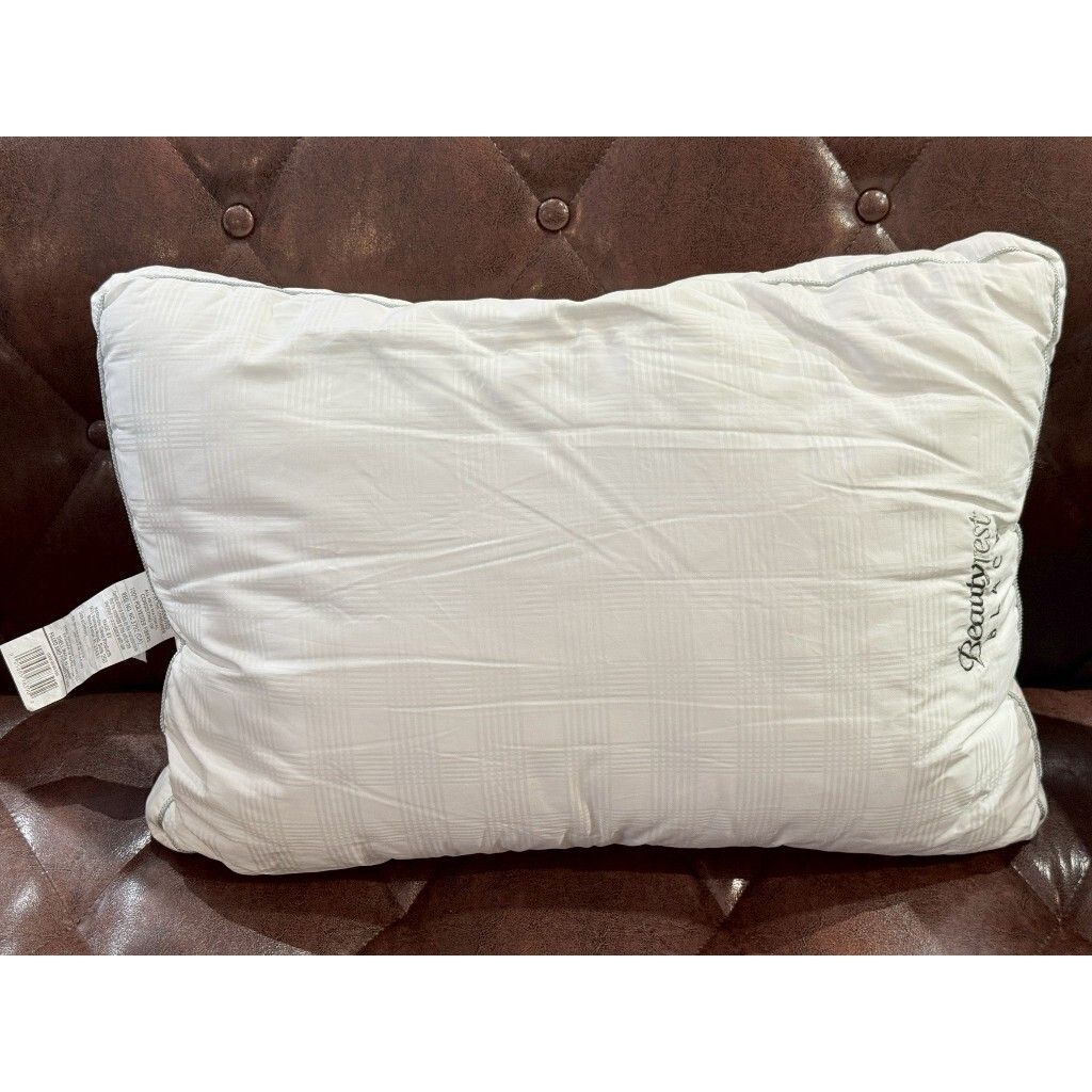 tw-11134207-820li-mkmbi7vai6m8e9