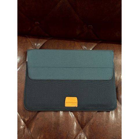 tw-11134207-820lh-mkmalzr25o9242