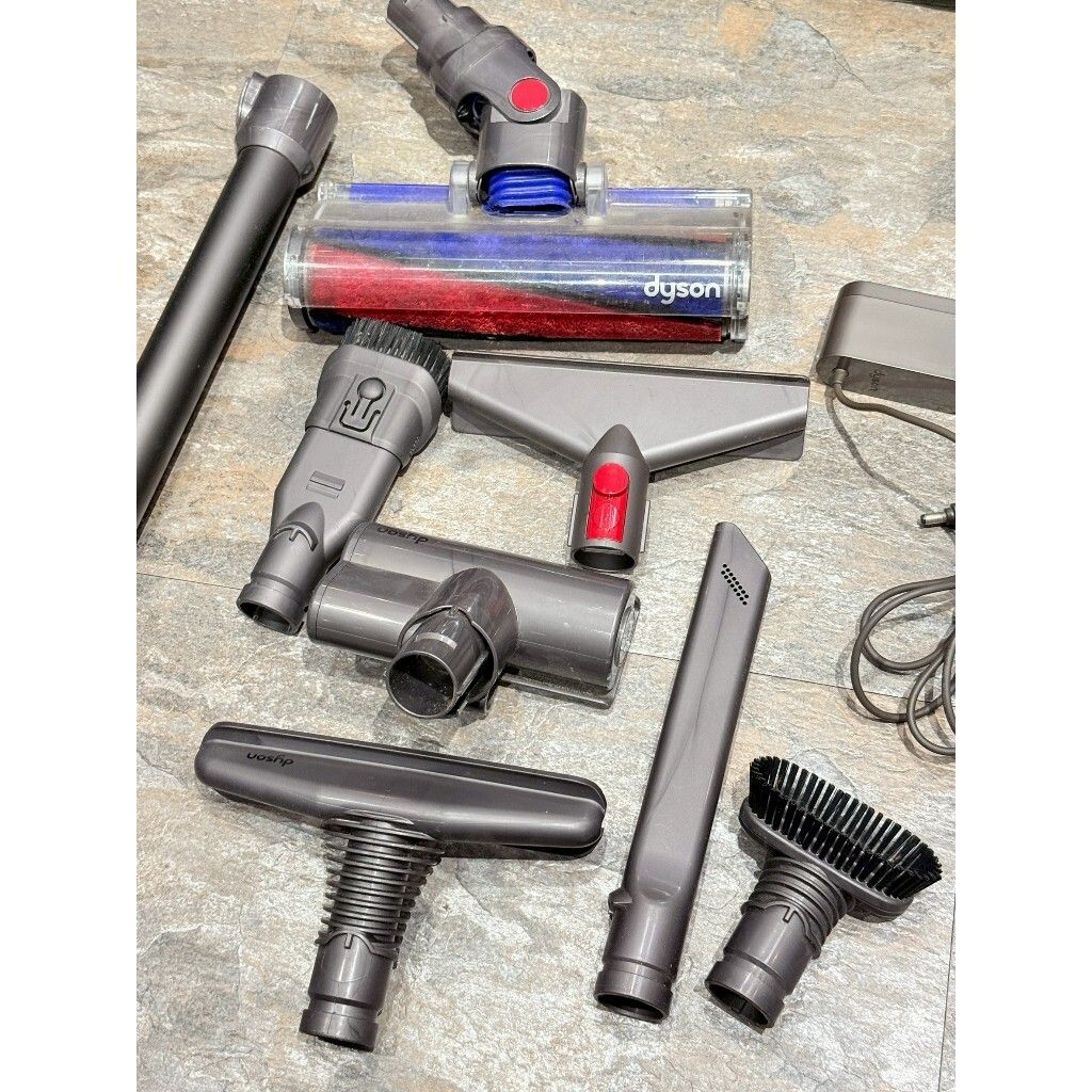 tw-11134207-820li-mkm9c5ves64g0e