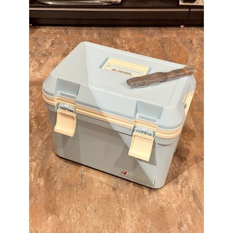 tw-11134207-820l9-mkkt4nx7wdmudf