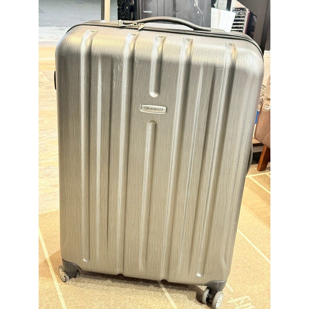 tw-11134207-820l9-mkktm1y8x89251