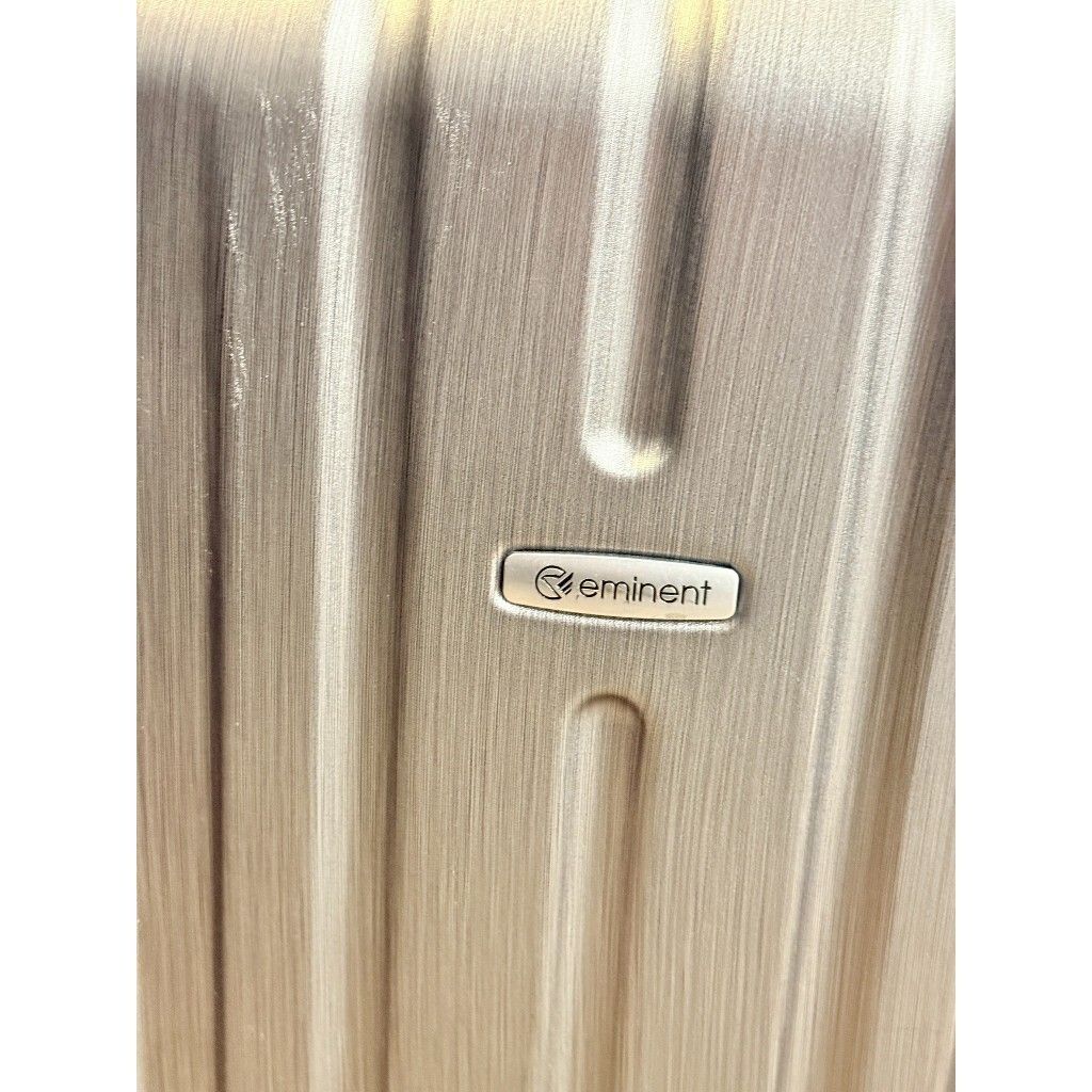 tw-11134207-820lb-mkktm1y98gsncf