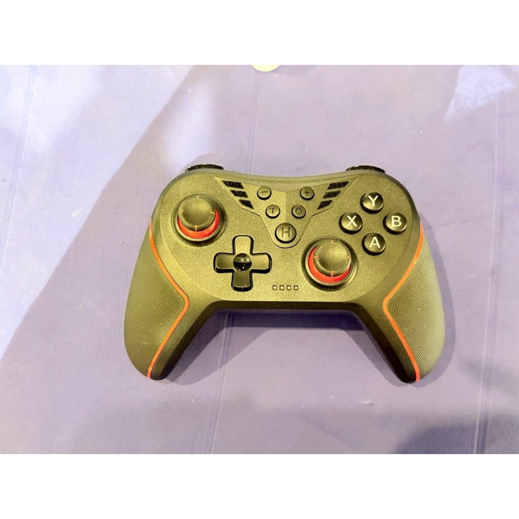 tw-11134207-820lf-ml7m2k2eqyo1aa