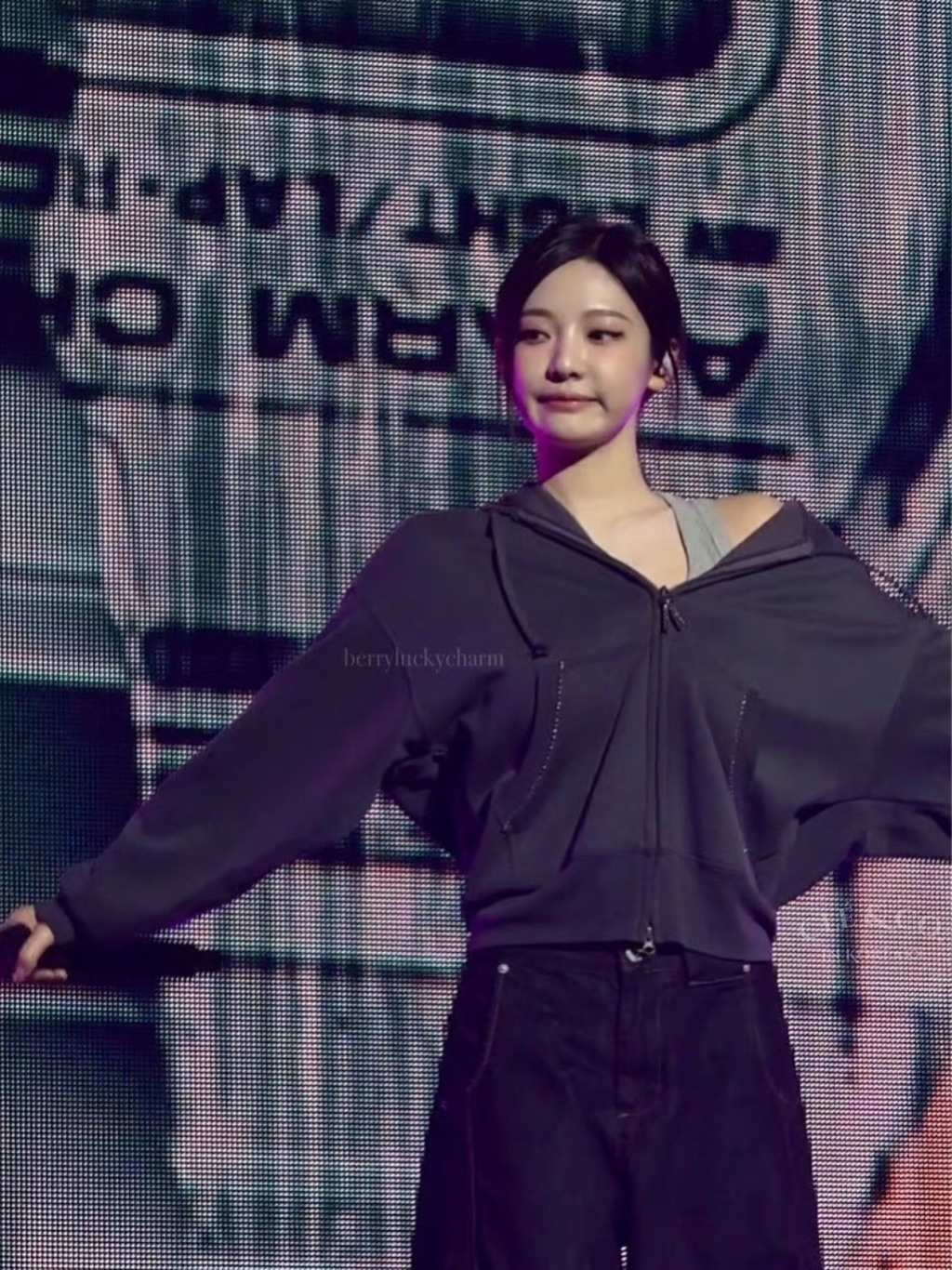 image_30715AA7-3AC2-4B7F-AAEB-2B124B735652_1763391559