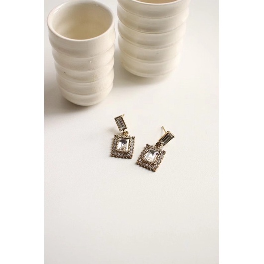 5c42c7f3d6fdc799ccfdbc5810e1119e