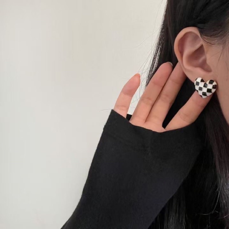 6f1d2ee9e1264a72f58bee36d9567e57