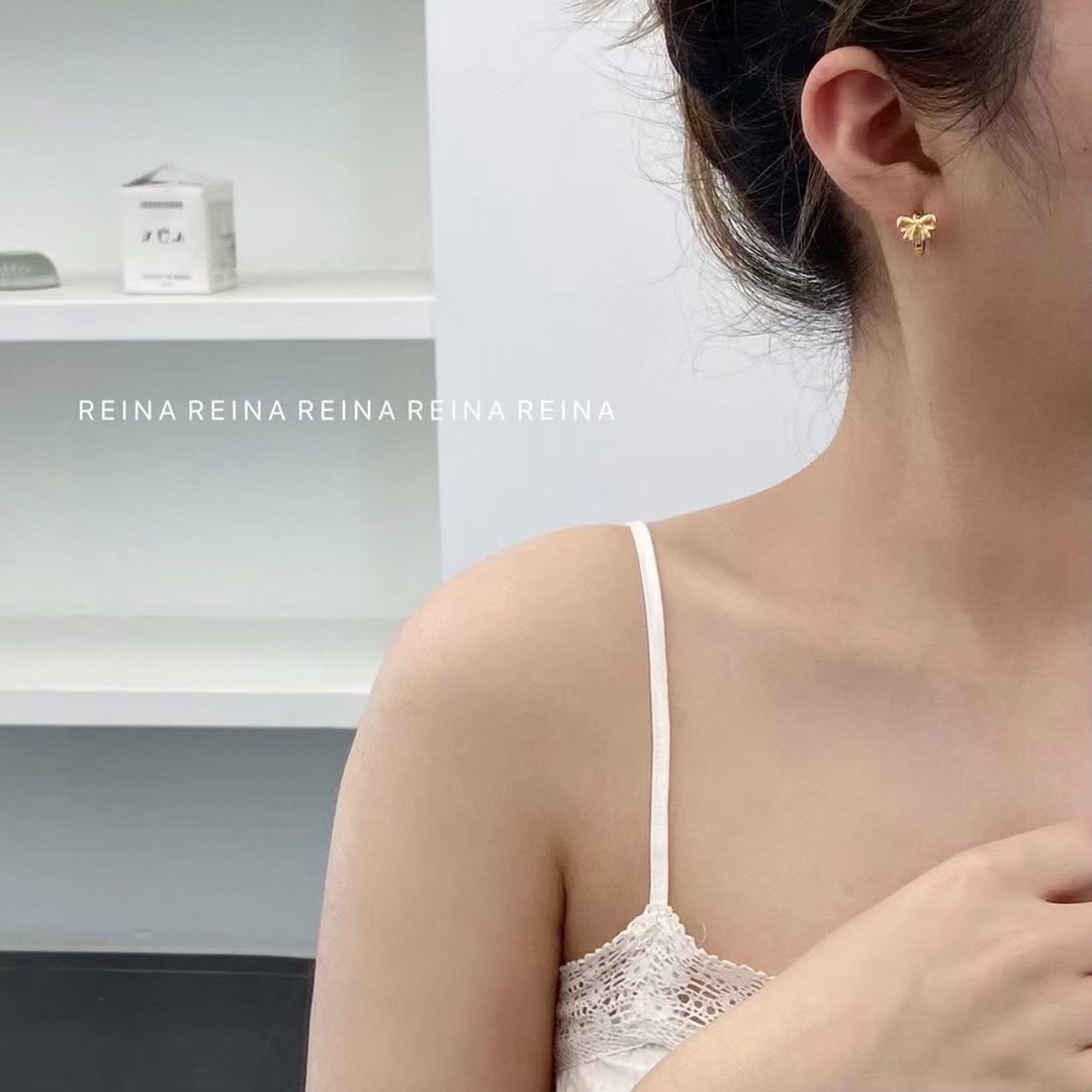 F34E2252-D985-4730-B3FE-526871A92A82