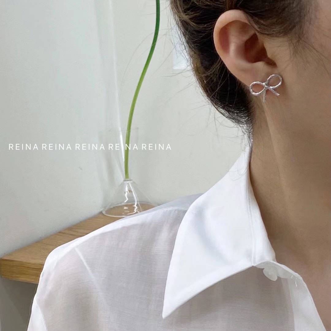 AB120734-9E38-49AB-AB29-1978002249F5