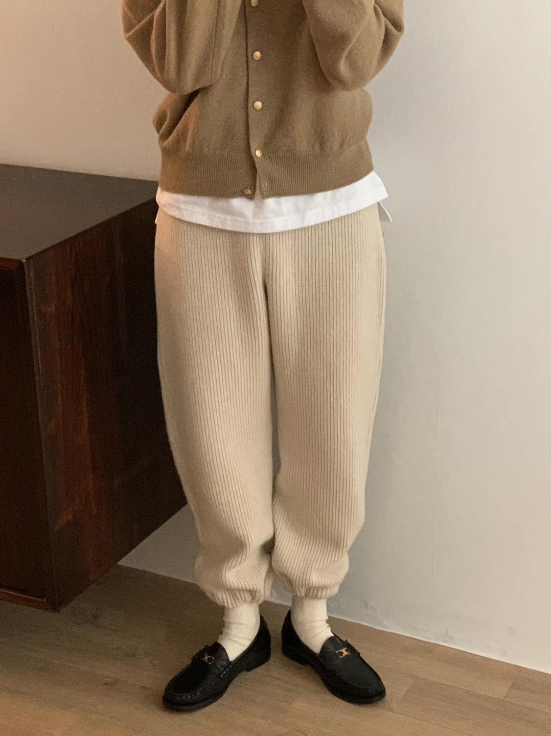 E7551925-058B-464D-8480-4A392E9B13B3