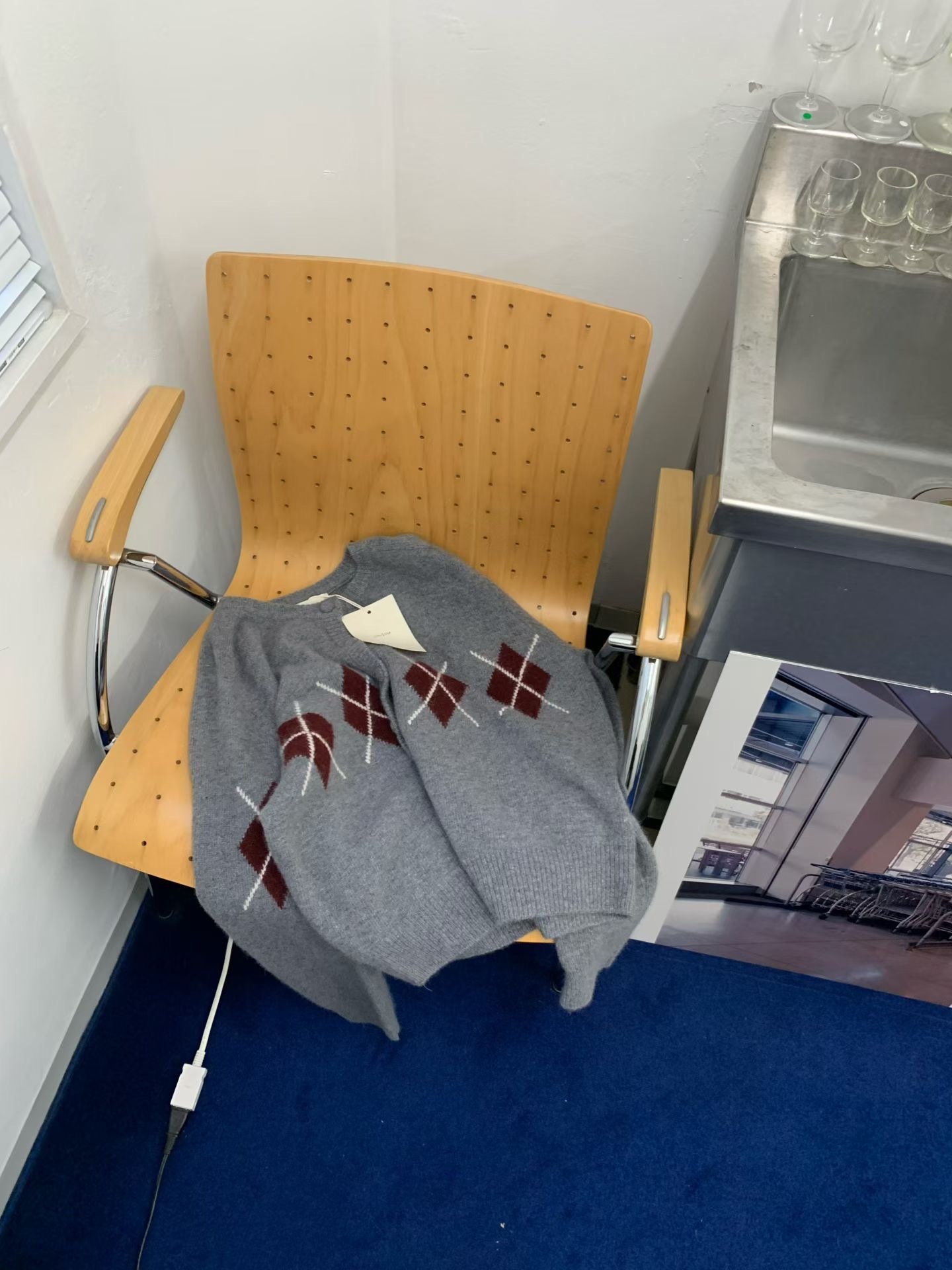 image_57713245-47EE-4DC9-8696-D3D722B74550_1764267237