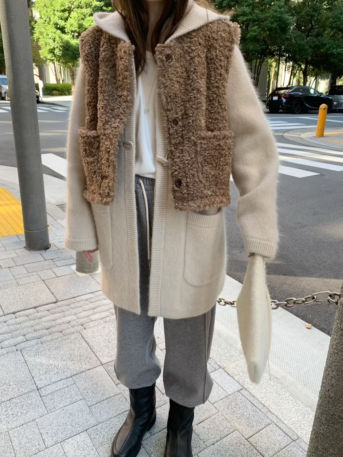 image_6B51EC9A-69A4-4688-8860-44074F3B8AB4_1766175268