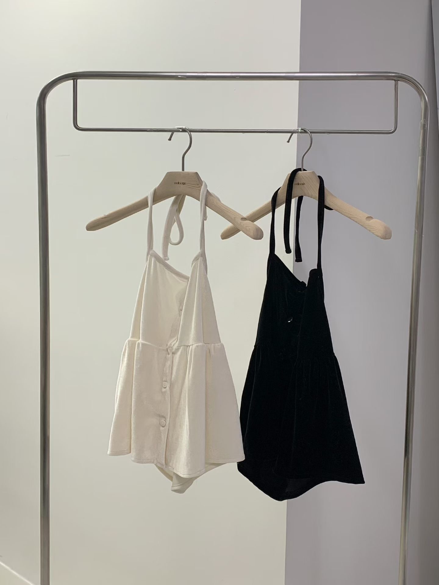 image_6E1A33CD-1ED5-4842-ACAD-CCB1BBDEE916_1766230281