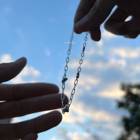 AC9FE7A9-DE3E-4333-9544-E68BA555E677