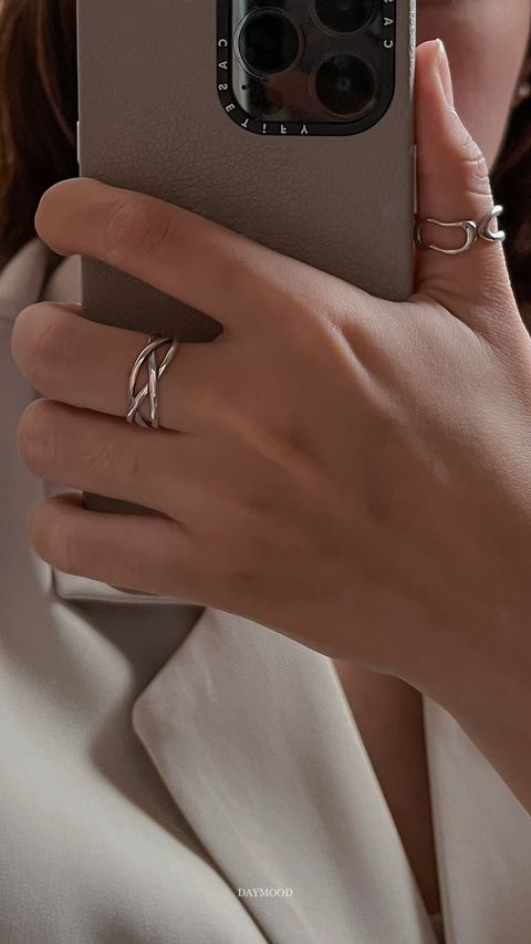 9D84114A-6AD9-4B9F-A48A-D642C4BD4E9C